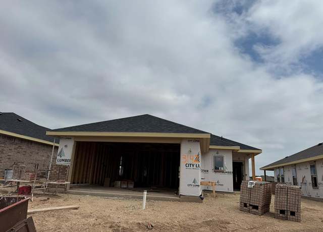 Property at 3142 Forest Hill Dr, San Angelo, TX 76904, 3 beds, 2 baths