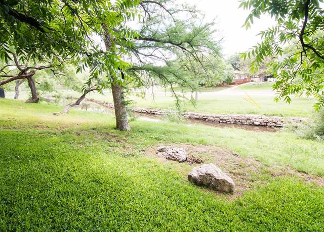 Property at 27 Yucca St, San Angelo, TX 76901, 3 beds, 2.5 baths