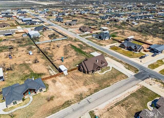 Property at 3504 Badger Ct, San Angelo, TX 76901, 4 beds, 2.5 baths