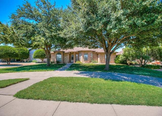 Property at 1716 Edmund Blvd, San Angelo, TX 76901, 3 beds, 2 baths