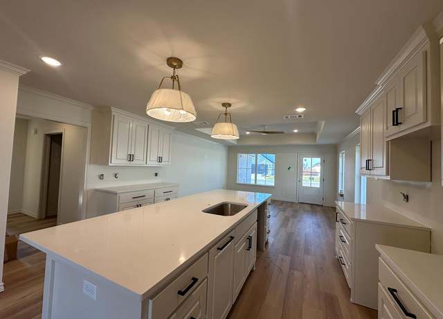 Property at 3114 Cedarhill Dr, San Angelo, TX 76904, 3 beds, 2 baths