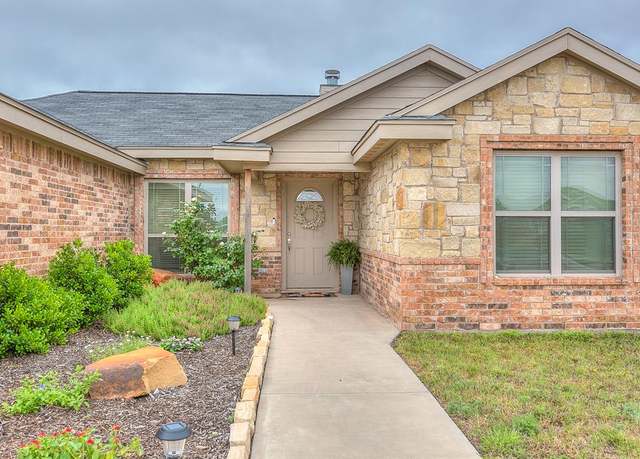 Property at 2873 Joshua St, San Angelo, TX 76905, 3 beds, 2 baths