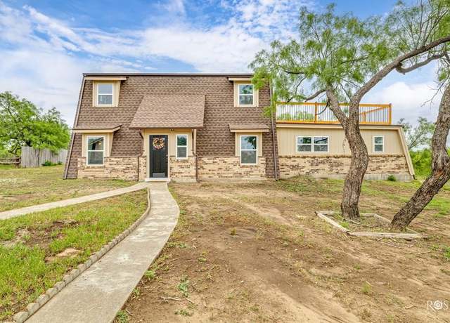 Property at 72 Loch Lomond Rd, San Angelo, TX 76901, 4 beds, 2.5 baths