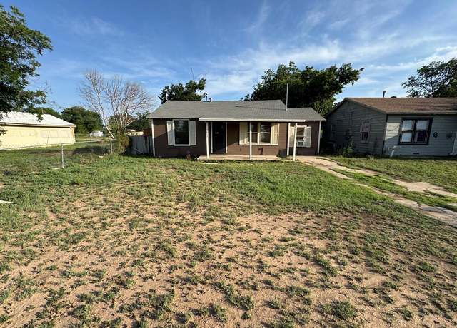 Property at 1829 Spaulding St, San Angelo, TX 76903, 3 beds, 1 bath