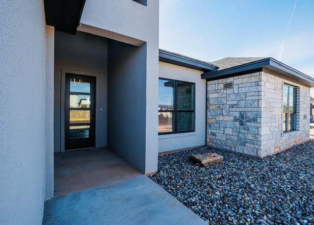 Property at 5717 Melrose Ave, San Angelo, TX 76901, 3 beds, 2 baths