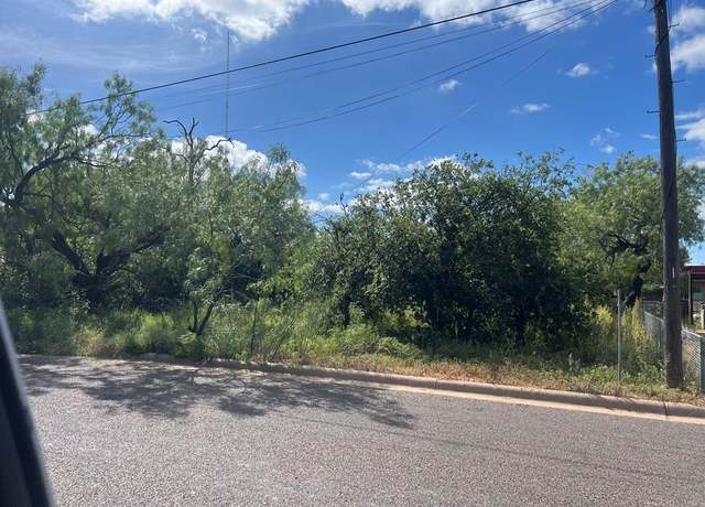 Property at 13 E 28th St #4, San Angelo, TX 76903