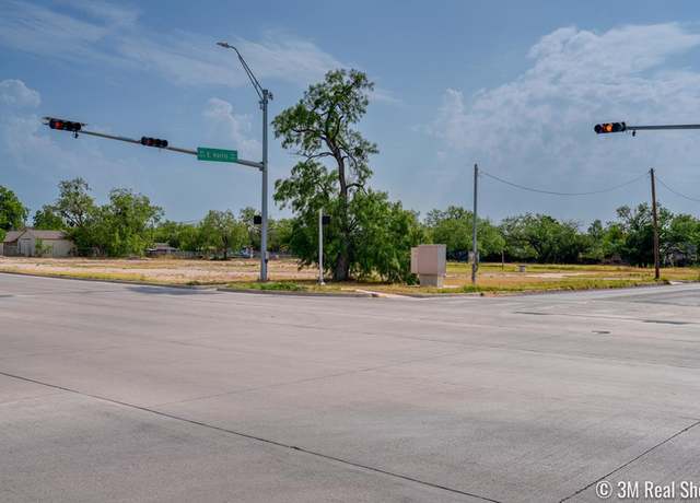 Property at 6 N Bell St #21, San Angelo, TX 76903