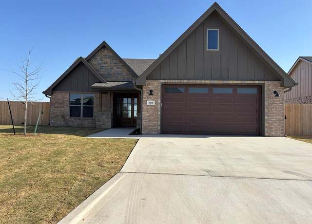 Property at 3638 Silver Spur Dr, San Angelo, TX 76904, 4 beds, 2 baths