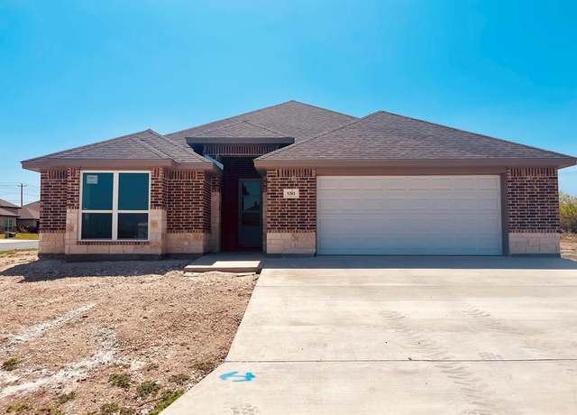 Property at 5201 Royal Oak Dr, San Angelo, TX 76904, 3 beds, 2 baths
