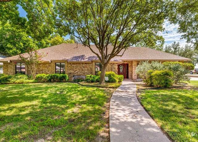 Property at 5214 N Bentwood Dr, San Angelo, TX 76904, 4 beds, 2.5 baths