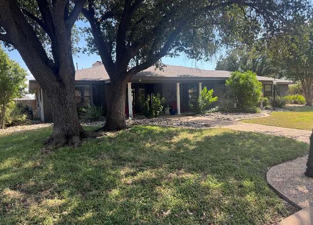 Property at 3005 Oak Mountain Trl, San Angelo, TX 76904, 4 beds, 3 baths