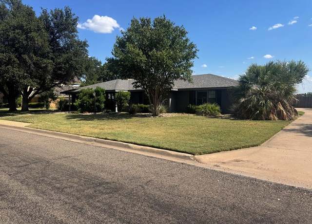 Property at 3005 Oak Mountain Trl, San Angelo, TX 76904, 4 beds, 3 baths