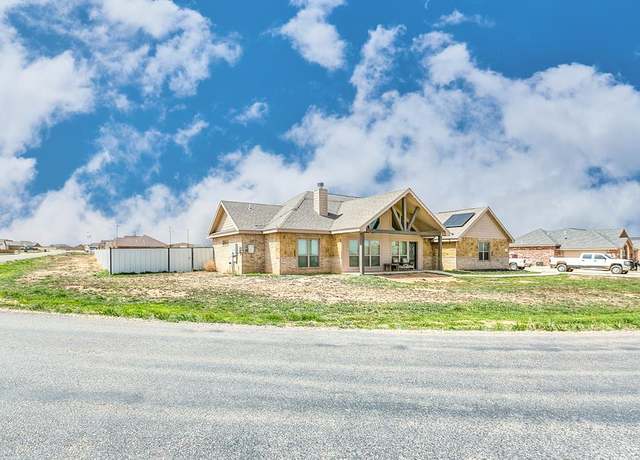 Property at 4469 Bobcat Trl, San Angelo, TX 76901, 3 beds, 2 baths