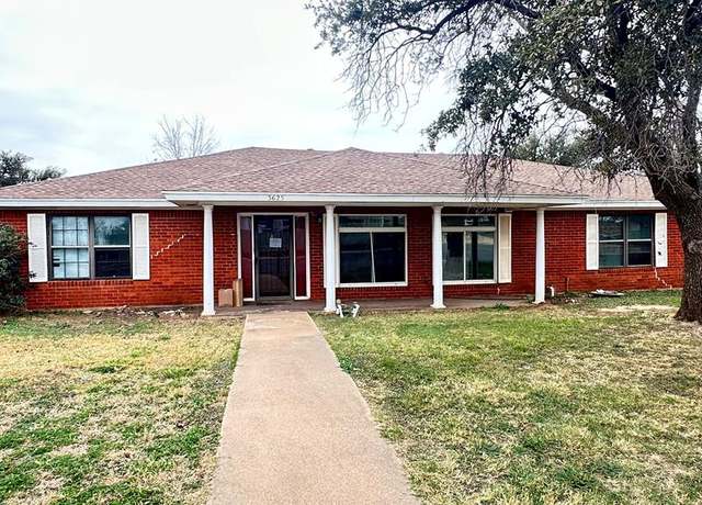 Property at 3625 Sunset Dr, San Angelo, TX 76904, 4 beds, 3 baths