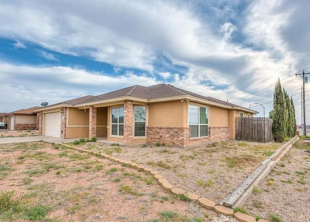 Property at 802 Fisher St, San Angelo, TX 76901, 3 beds, 2 baths