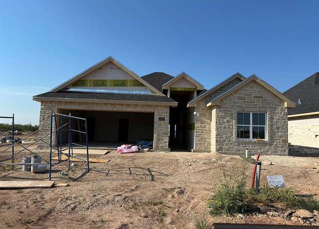 Property at 3123 Maplewood Dr, San Angelo, TX 76904, 4 beds, 2 baths