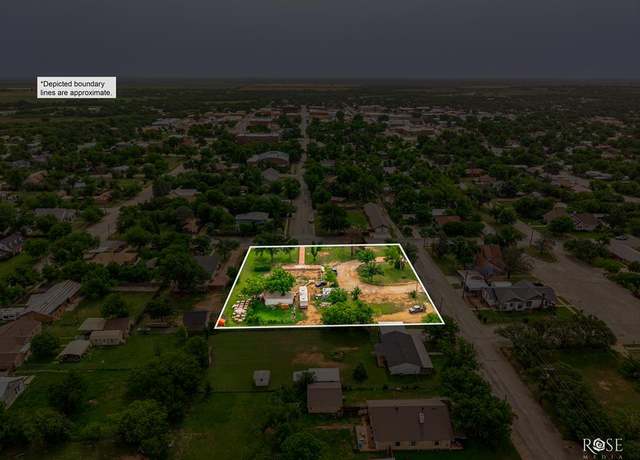 Property at 202 5th Ave, Coleman, TX 76834