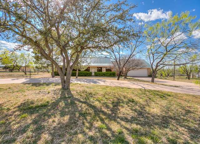 Property at 261 Edinburgh Rd, San Angelo, TX 76901, 3 beds, 2 baths