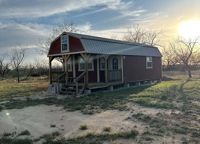 Property at 7739 Falcon Ln, San Angelo, TX 76901, 1 bed