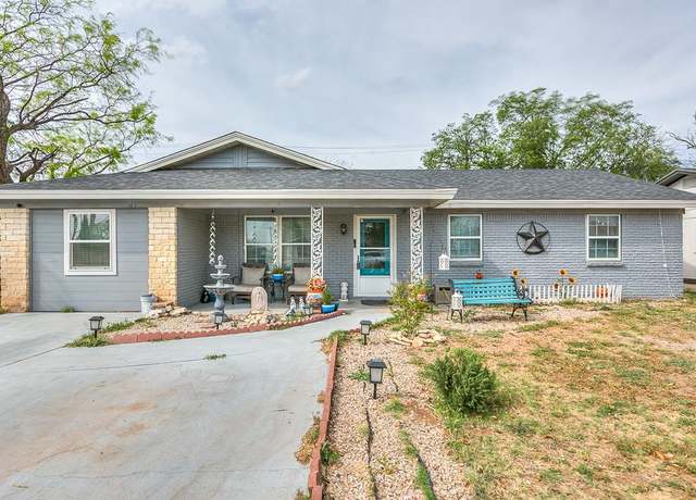 Property at 802 East 42nd St, San Angelo, TX 76903, 4 beds, 2 baths