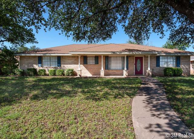 Property at 3117 Rockbrook Dr, San Angelo, TX 76904, 3 beds, 2 baths