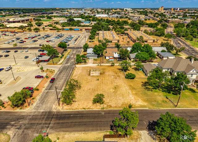 Property at 120 N Park St Unit 11 & 12, San Angelo, TX 76901