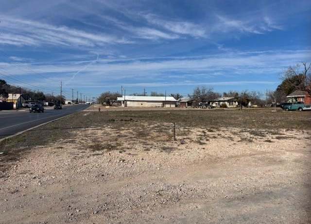 Property at 229 W 25th St Unit 1 & 2, San Angelo, TX 76903