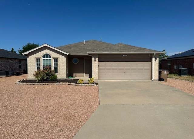 Property at 1227 Elmo Ln, San Angelo, TX 76905, 3 beds, 2 baths