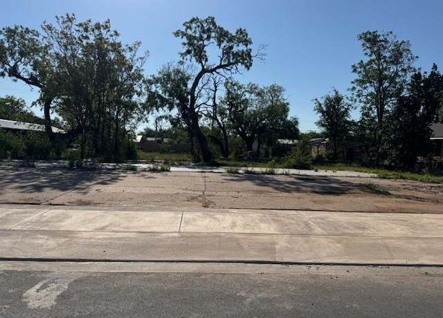 Property at 211 S State St Unit 9-13, Bronte, TX 76933