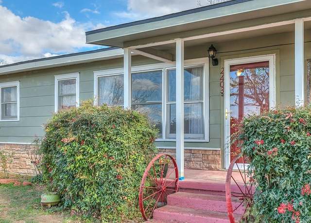 Property at 2403 Freeland Ave, San Angelo, TX 76901, 2 beds, 2 baths