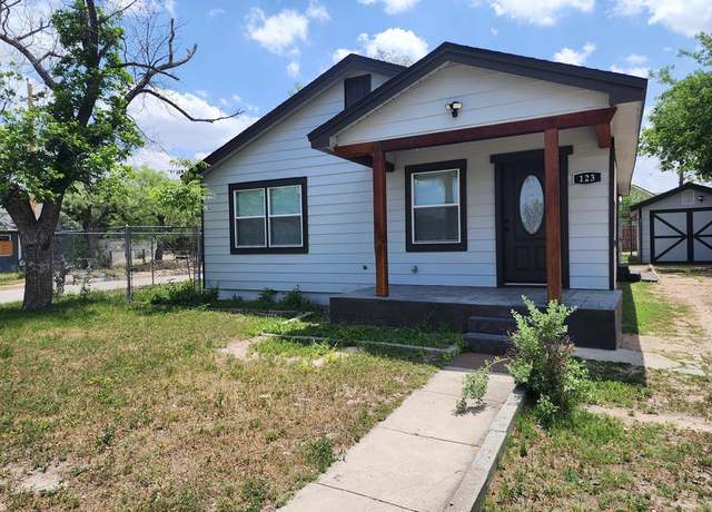 Property at 123 E 11th St, San Angelo, TX 76903, 3 beds, 2 baths