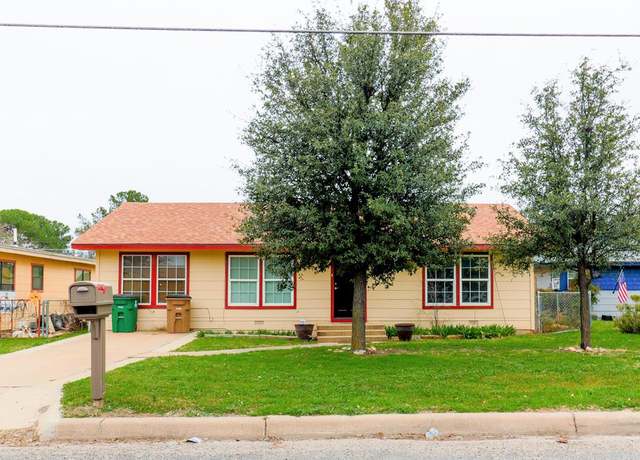 Property at 3225 Webster St, San Angelo, TX 76901, 3 beds, 2 baths
