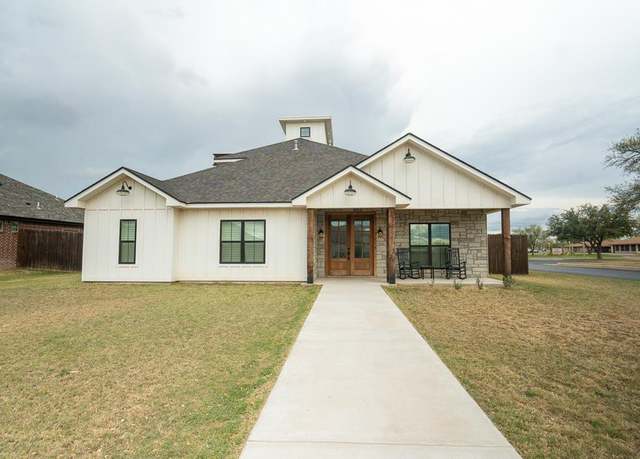 Property at 7614 Aspen Ave, San Angelo, TX 76904, 3 beds, 2.5 baths