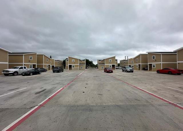 Property at 46 E Washington St, San Angelo, TX 76903, 56 beds