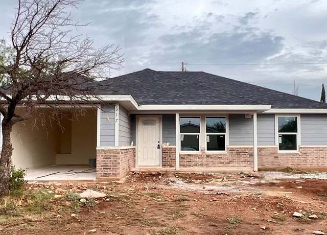 Property at 317 E 25th St, San Angelo, TX 76903, 3 beds, 2 baths