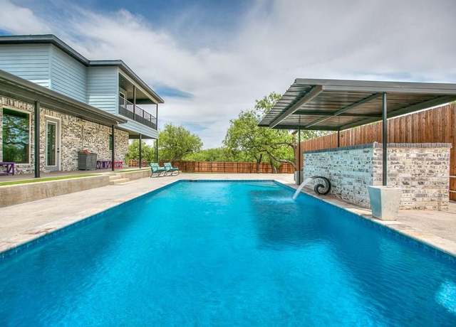 Property at 1509 Whitney St, San Angelo, TX 76904, 4 beds, 3.5 baths