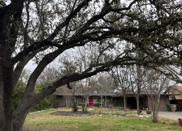 Property at 2539 Twohig Ave, San Angelo, TX 76901, 3 beds, 2 baths