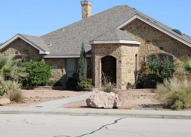 Property at 7605 Doonmore St, Odessa, TX, 3 beds, 2.5 baths