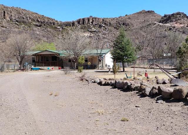 Property at 212 Painted Trees Rd, Fort Davis, TX 79734, 4 beds, 3 baths