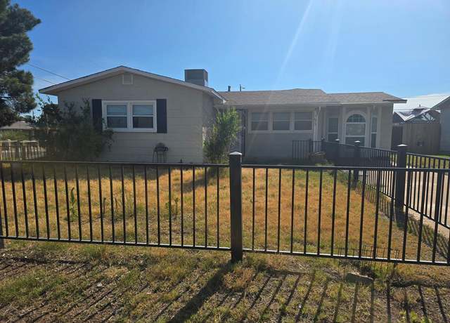 Property at 3613 Locust Ave, Odessa, TX 79762, 2 beds, 2 baths