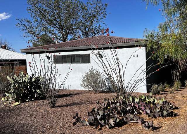 Property at 404 N Plateau St, Marfa, TX 79843, 1 bed, 1 bath