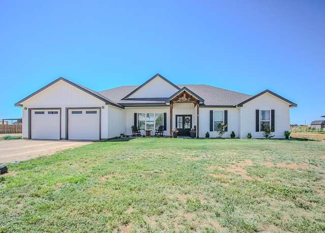 Property at 365 County Rd 306, Seminole, TX 79360, 4 beds, 2 baths