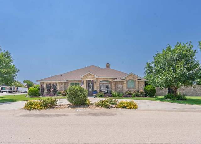 Property at 34 Castle Oaks Dr, Odessa, TX 79765, 4 beds, 3.5 baths