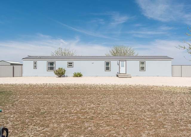 Property at 683 County Rd 402, Seminole, TX 79360, 3 beds, 2 baths