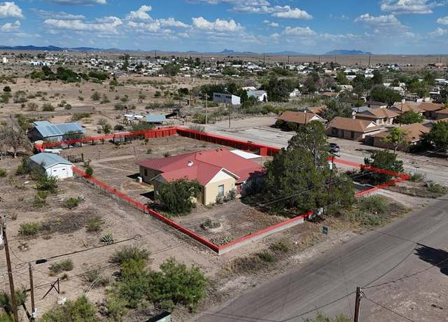 Property at 702 N Spring St, Marfa, TX 79843, 4 beds, 2 baths