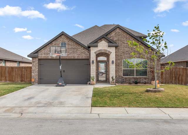 Property at 7326 Cross B Rd, Odessa, TX 79765, 4 beds, 3 baths