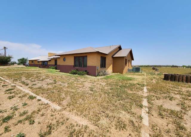 Property at 1016 County Rd East Rd, Lamesa, TX 79331, 3 beds, 3 baths