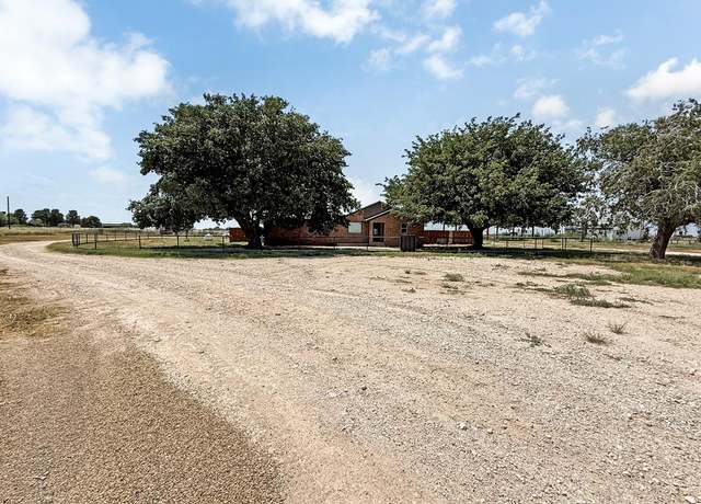Property at 182 182 Cr-409 I, Seminole, TX 79360, 4 beds, 2 baths