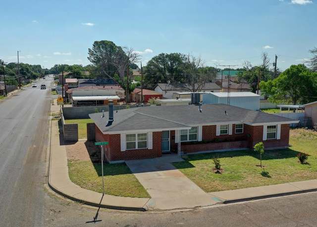 Property at 1500 S Bruce Ave, Monahans, TX 79756, 4 beds, 2 baths