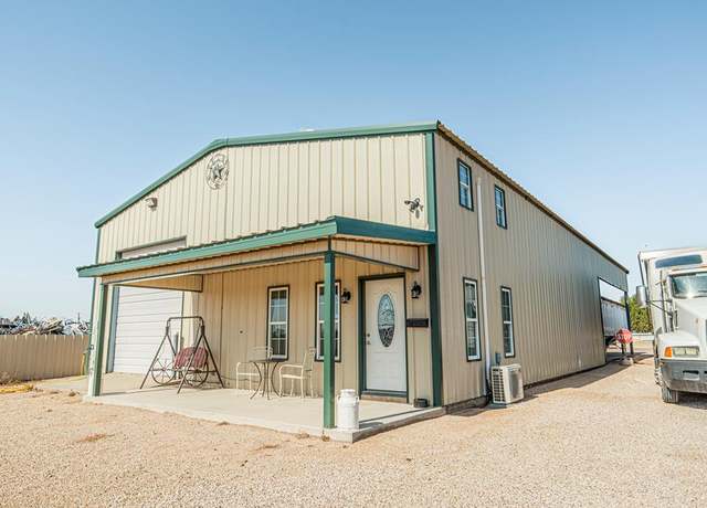 Property at 1710 SE 7th St, Seminole, TX 79360, 2 beds, 1 bath